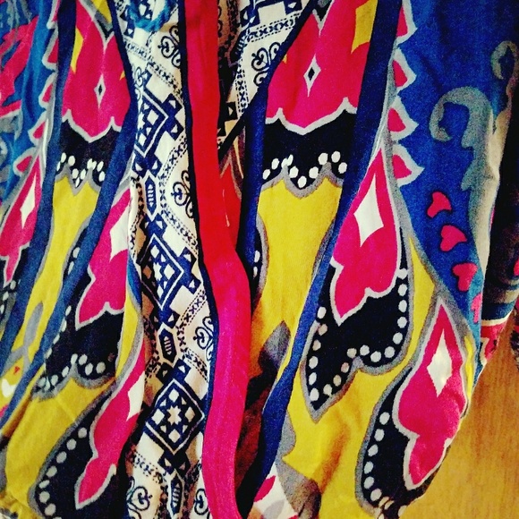 Flying Tomato top - Picture 2 of 6